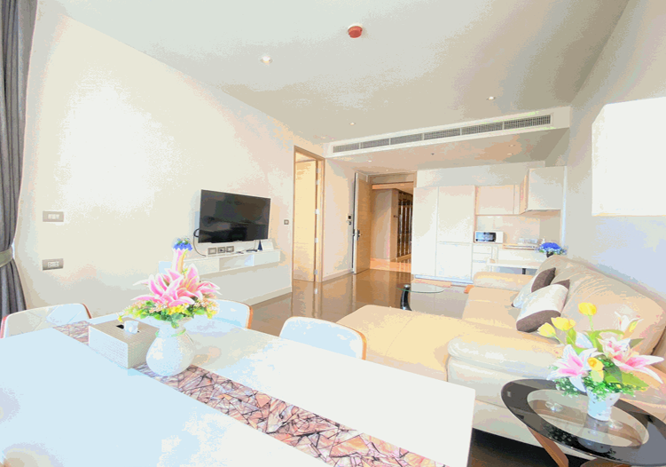 Condominium in Ploenchit : Magnolias Ratchadamri(Condominium) 